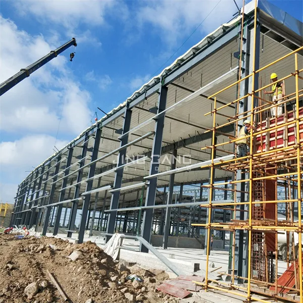 Q235 Q355 Taller de marco prefabricado de metal galvanizado industrial / Estructura de acero de almacén con marco a dos aguas